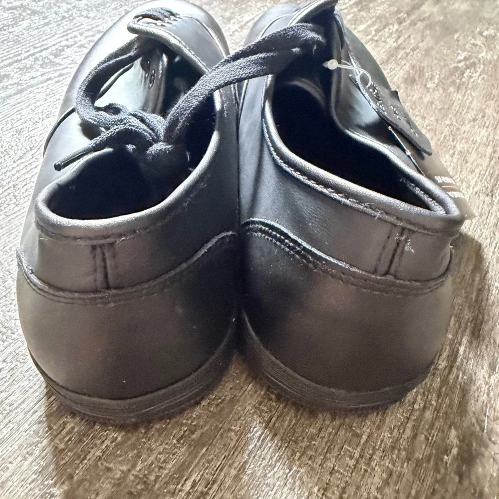 Safetstep work shoes